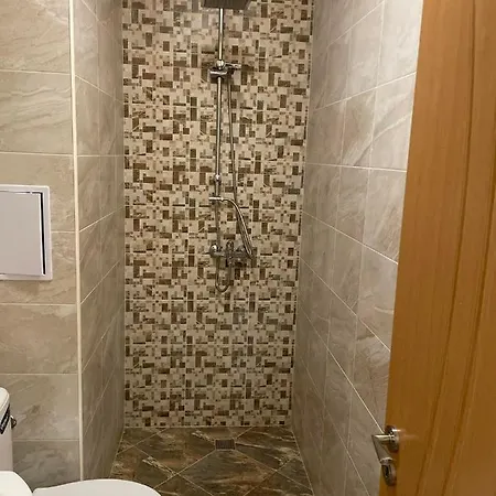 Студио Сарафово 1 *
